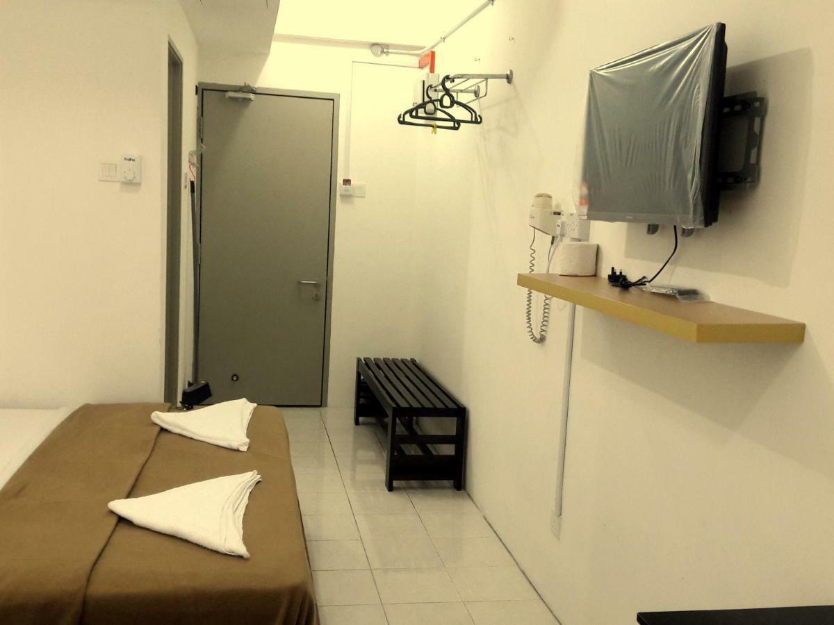 Fun Studio Pangkor Pekan Pangkor Exterior photo